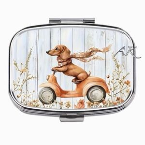 Dachshund Pill Box 🐾 Doxie Wiener